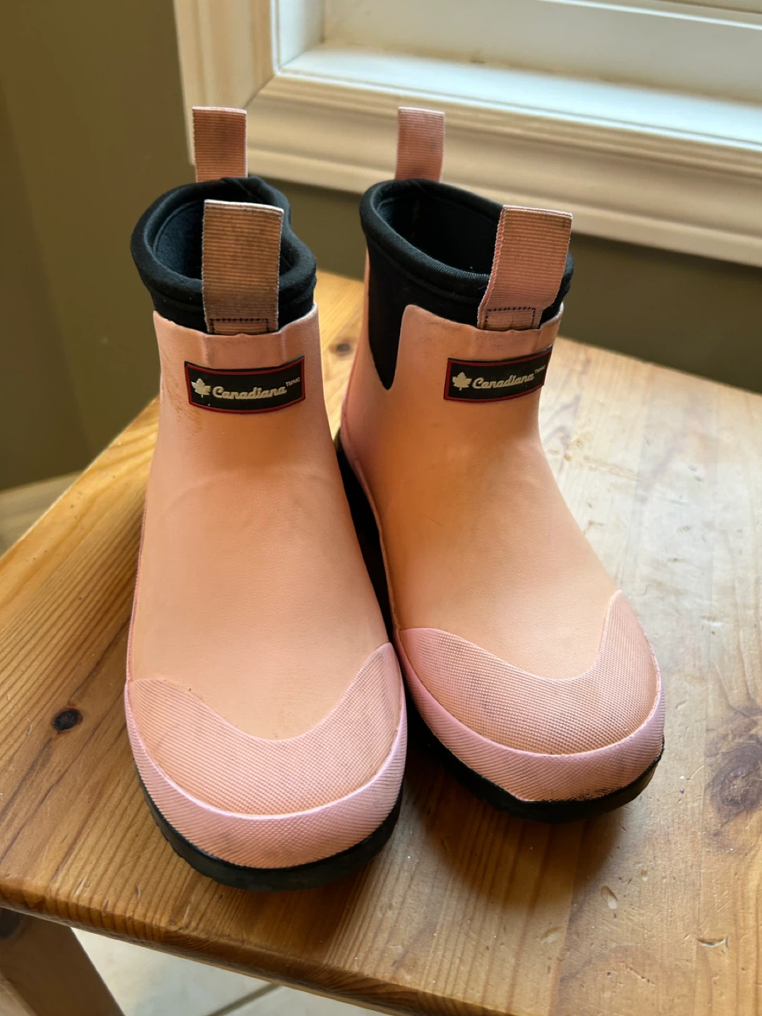 Canadiana Pink Rubber Rain Boots, youth size 1 - photo 3