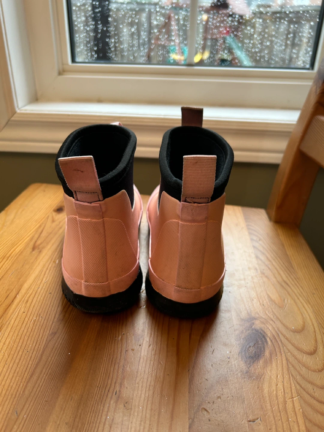 Canadiana Pink Rubber Rain Boots, youth size 1 - photo 4