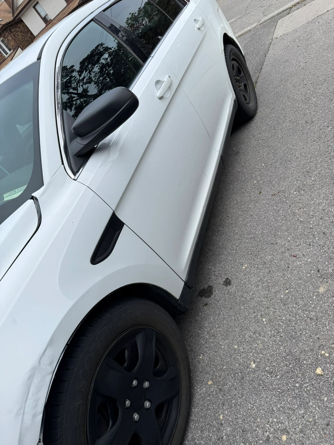 White Ford Sedan - photo 4