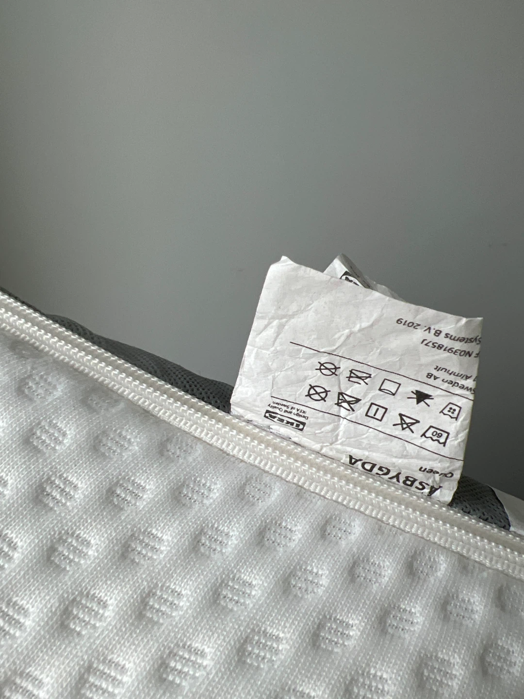 IKEA ASBYGDA Queen Foam Mattress - photo 2