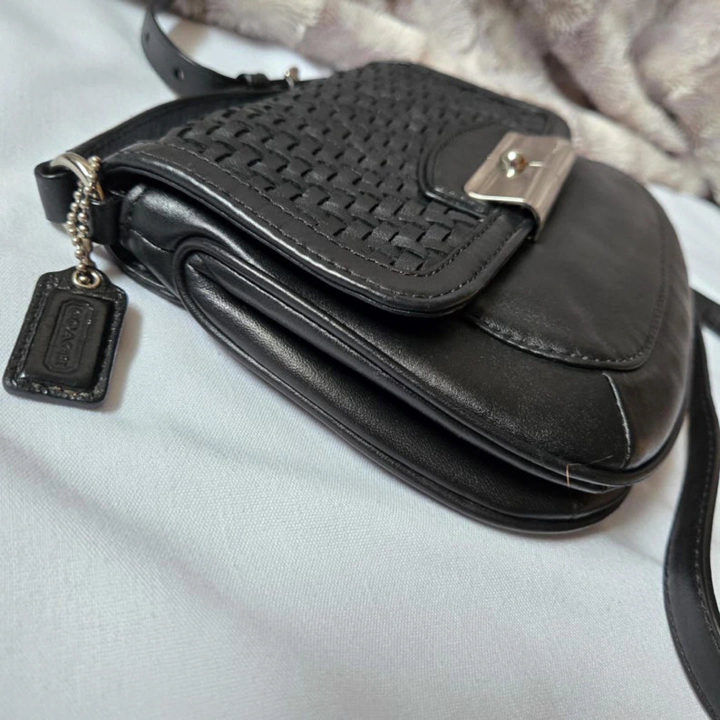 Vintage Y2K Coach Leather- Mini Kristin Crossbody - photo 4