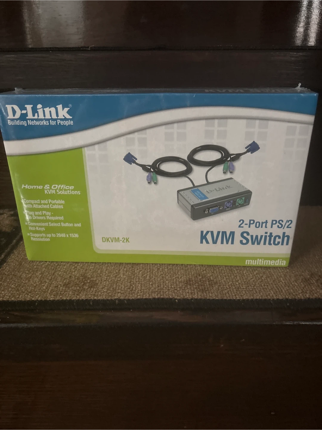 D-Link DKVM-2K 2-Port PS/2 KVM Switch