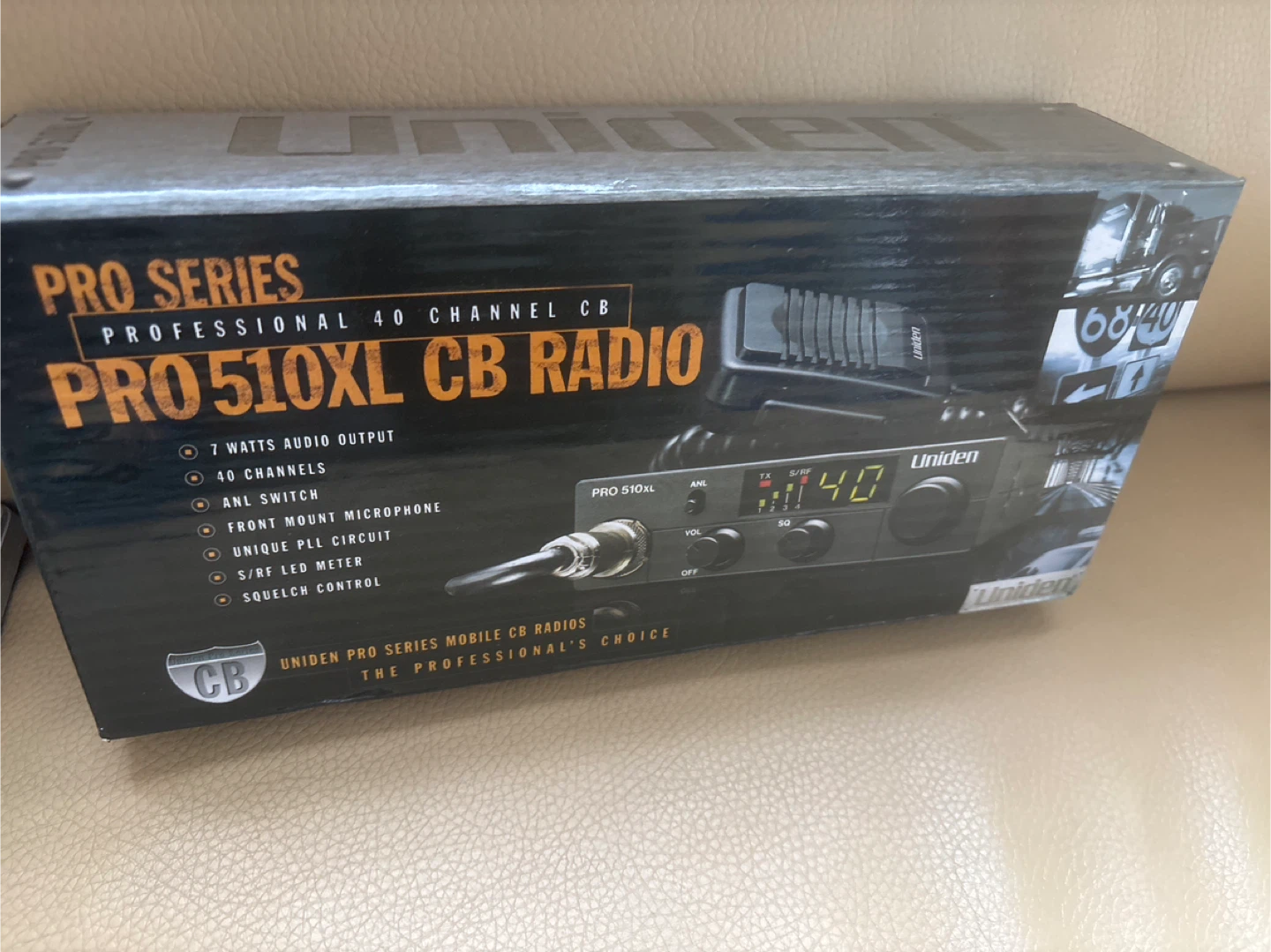 Uniden PRO 510XL Professional 40 Channel CB Radio - photo 2