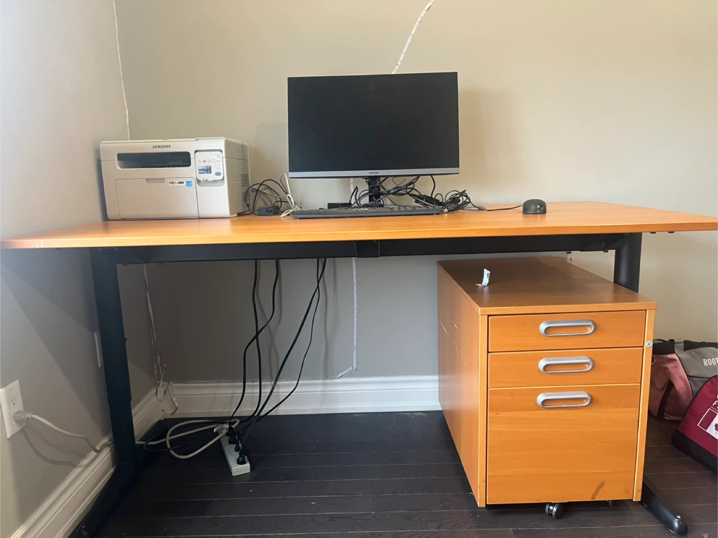 Office desk with three drawer cabinet - photo 2