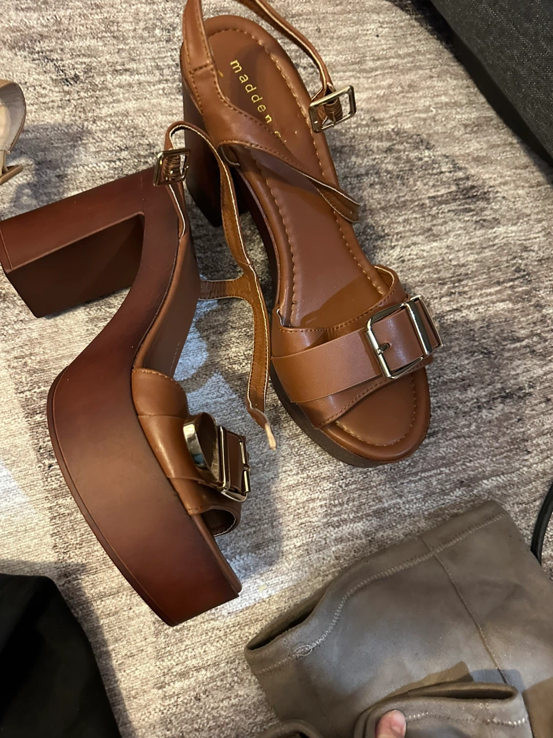 Platform Heeled Sandals and boots - photo 3
