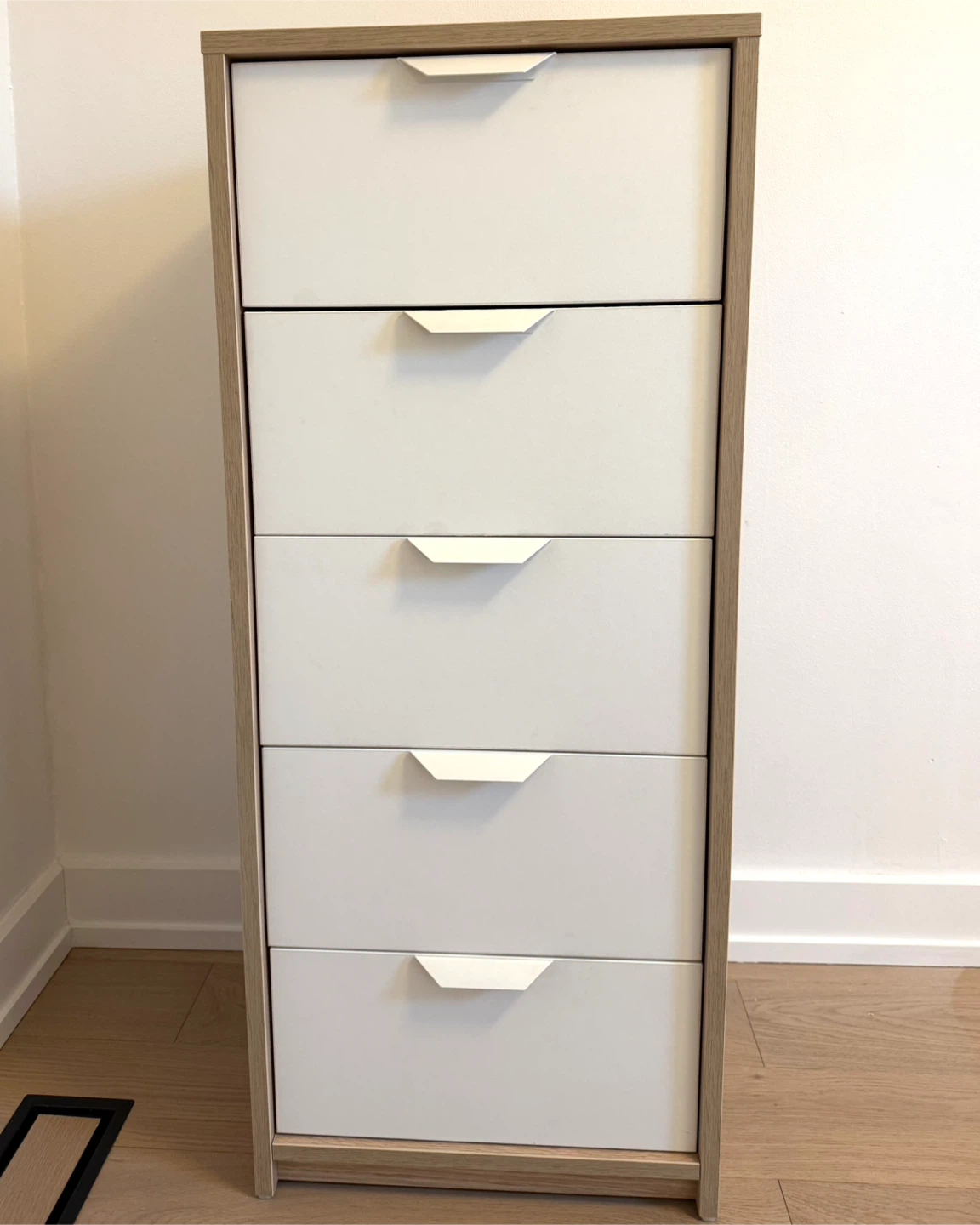 5-Drawer Tall Dresser - White and Wood Finish - photo 2