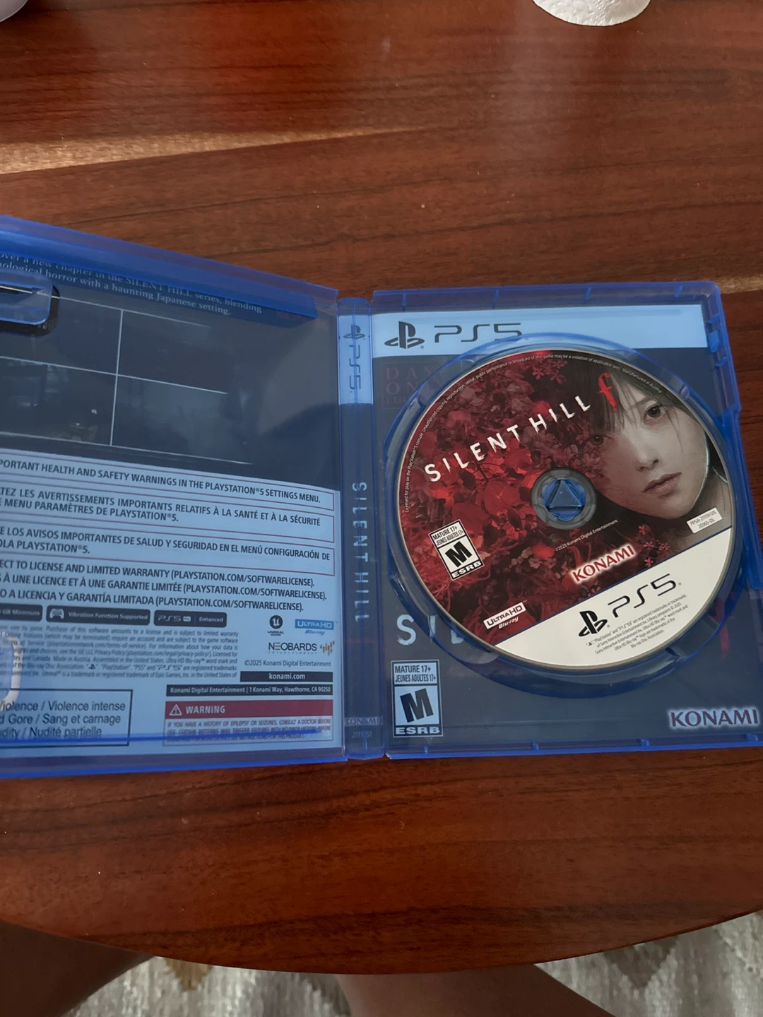 Silent Hill: F - photo 2