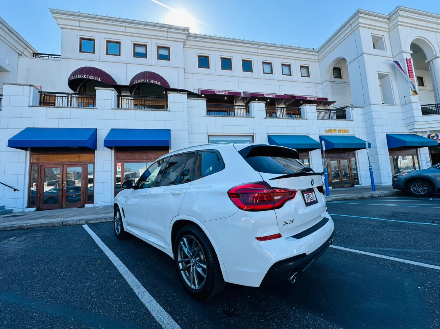 White BMW X3 SUV - photo 5