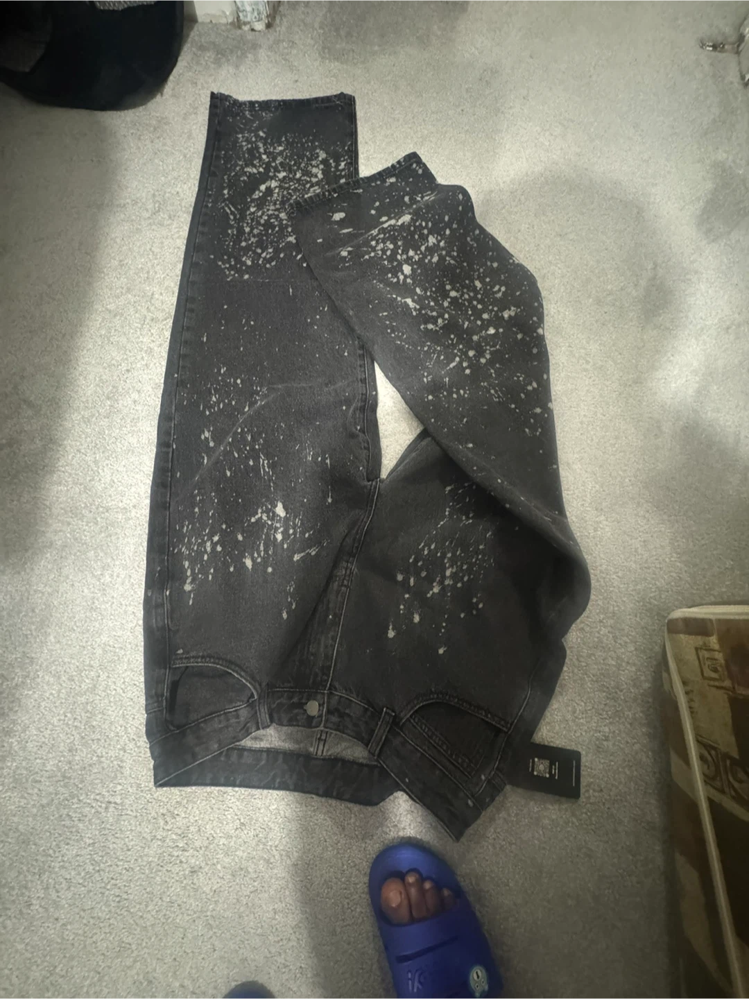 Black Wash Jeans with White Splatter - Size M - photo 3