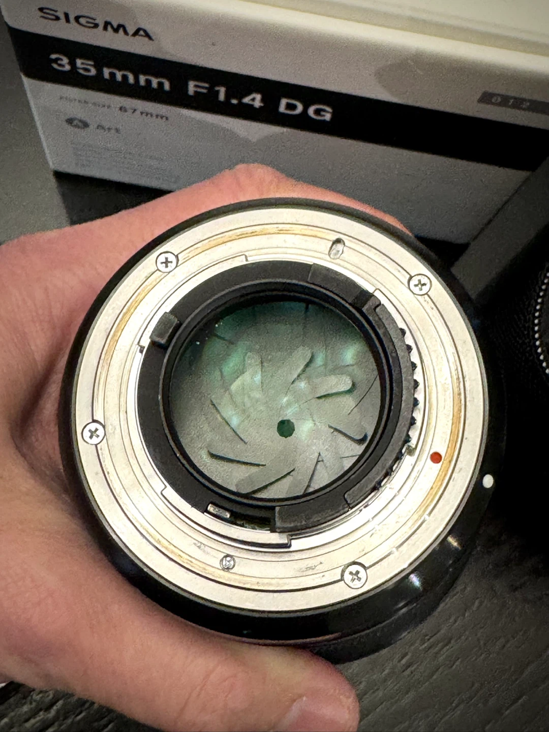 Sigma 35mm 1.4 Art Lens for Nikon F mount with case and box - photo 2