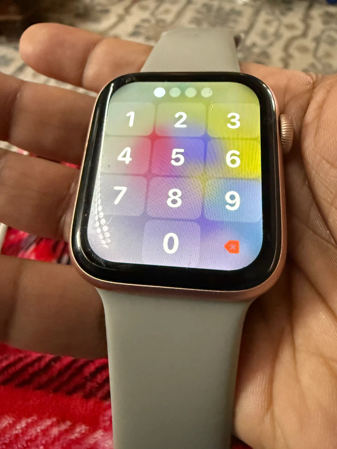 Apple Watch Series 4 GPS 44mm Aluminum Rose Gold