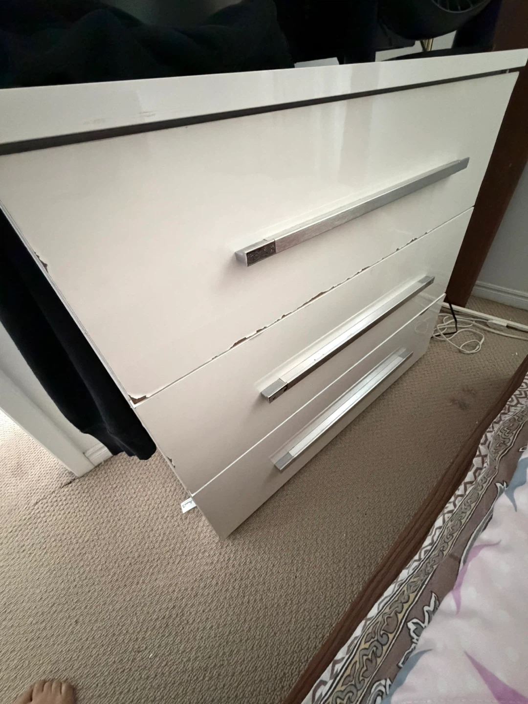 White 3-Drawer Dresser - photo 3