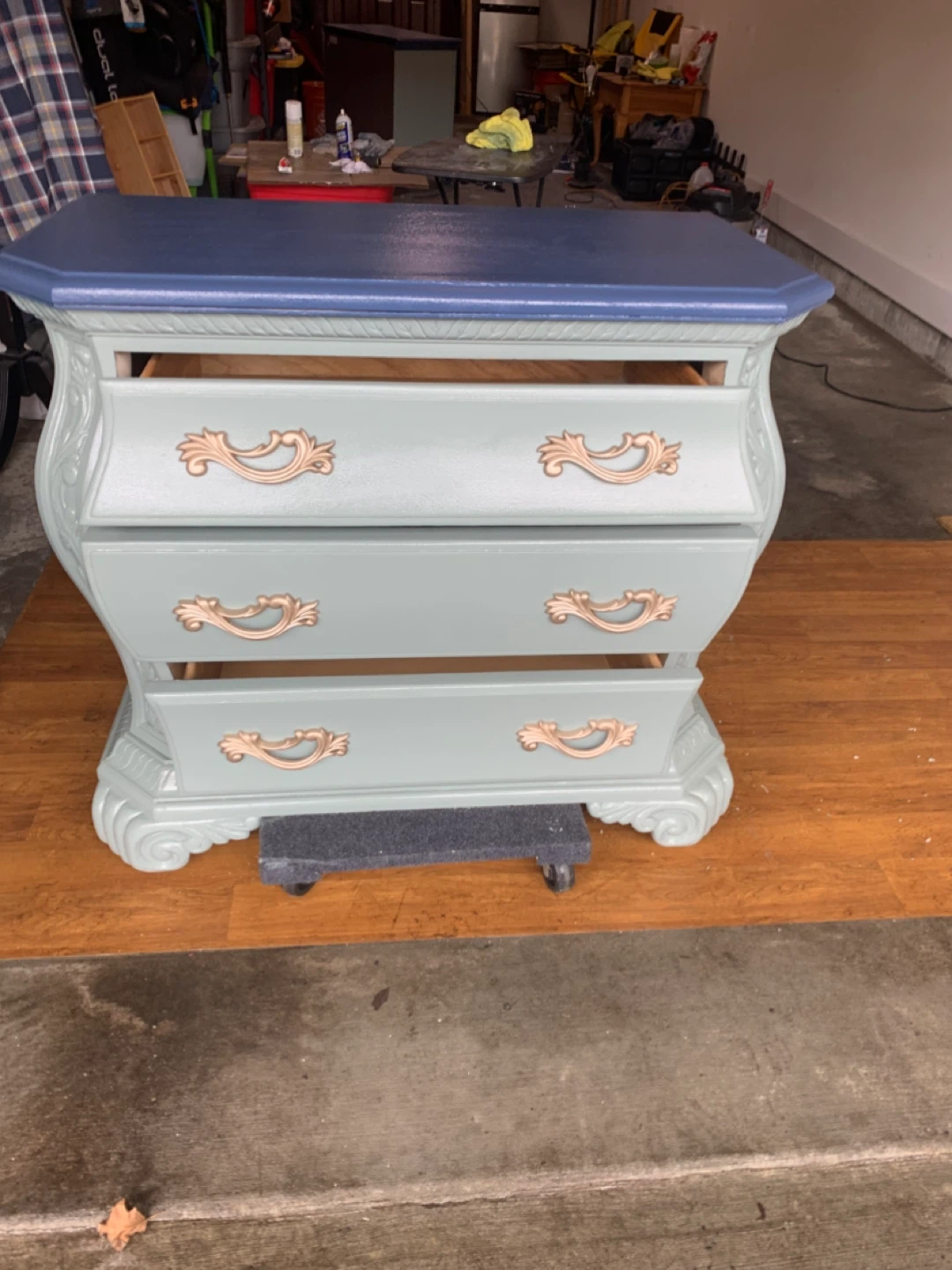 Vintage Style 3-Drawer Dresser - photo 2