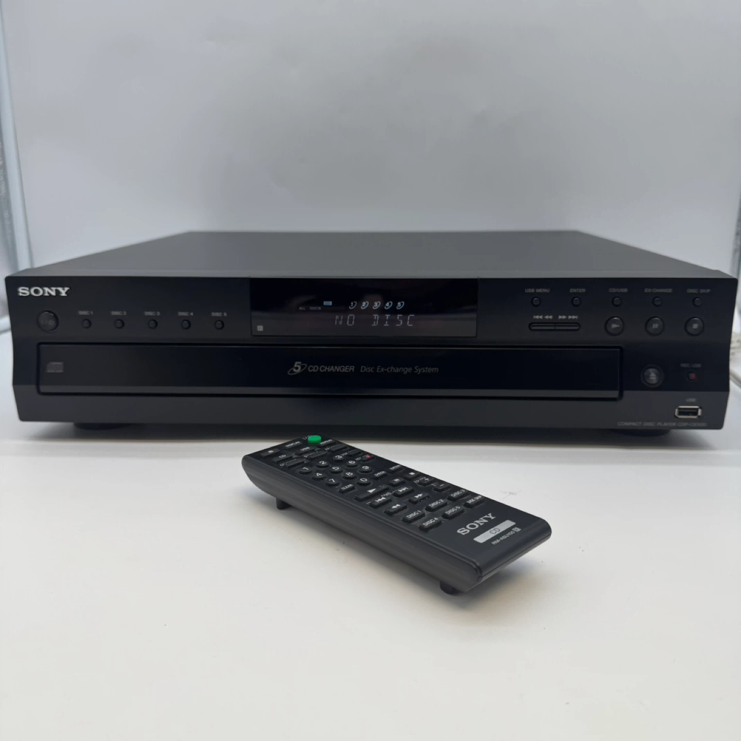 Sony CDP-CE500 5-Disc CD Changer Disc Exchange w/ Remote Tested