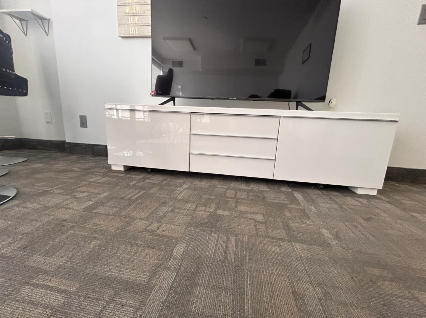 Glossy White TV Stand with 3 Drawers
