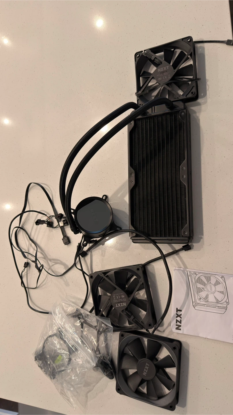 NZXT Kraken X53 AIO CPU Cooler + 2x Noctua NF-F12 Fans