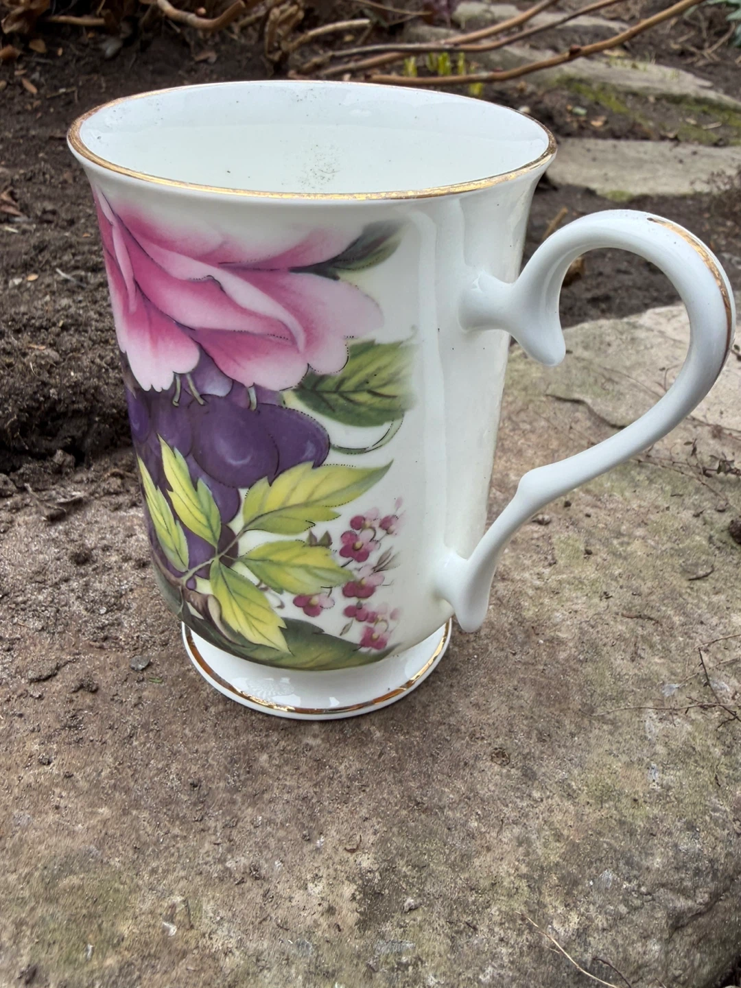 Royale Garden Bone China Mug - photo 2