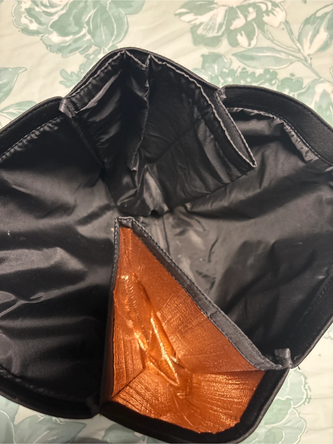 Victoria's Secret Black Gold Tote Bag - photo 3
