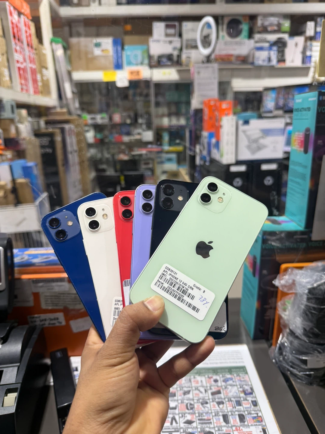 Apple iPhone 12 (Various Colours) - photo 3