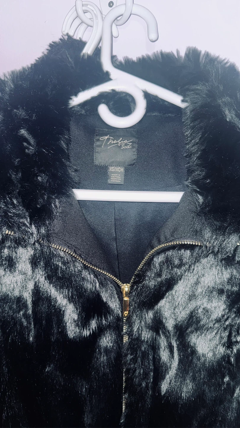 Black Faux Fur Bomber Jacket - photo 2