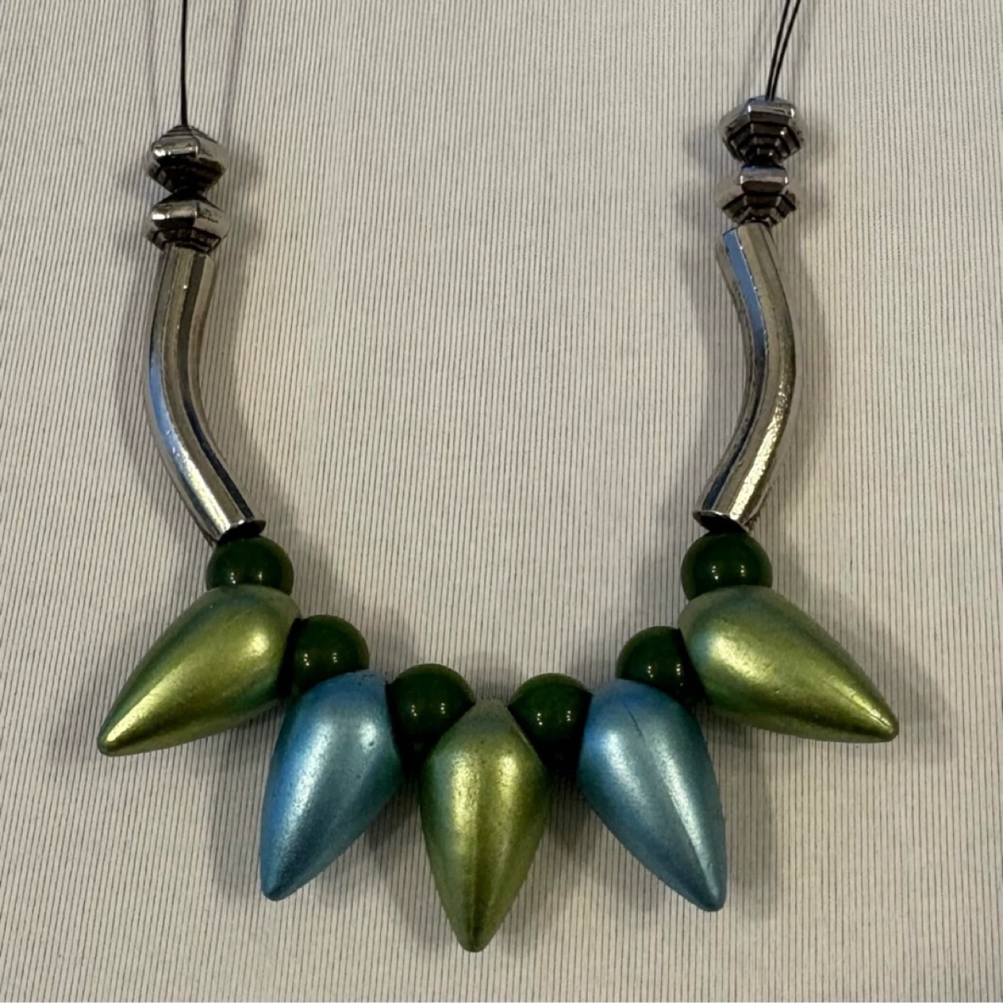 Abstract Mod Spike Bead Collar Silver Cord Necklace Toggle - photo 3