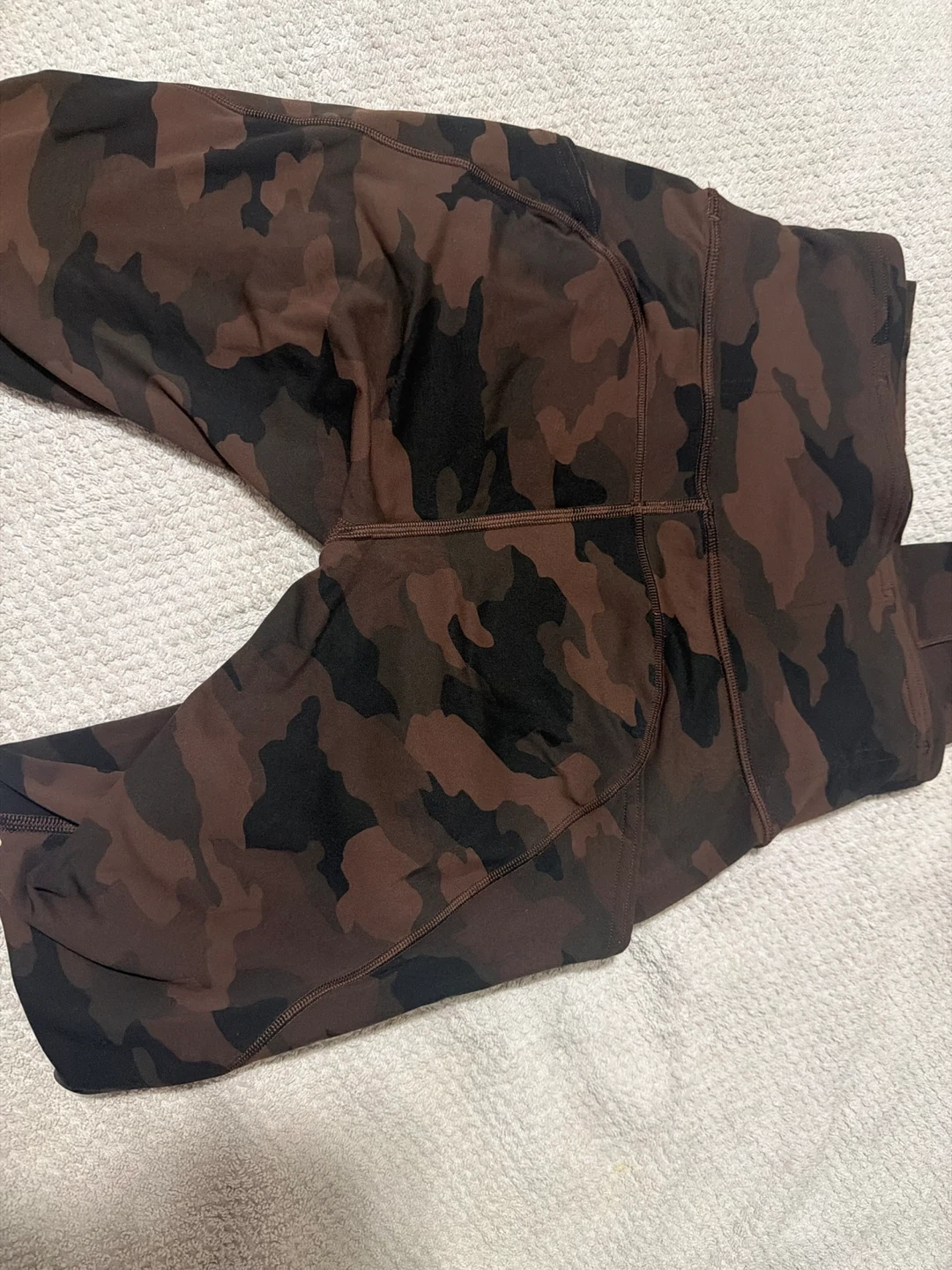 Lululemon Camo Sports Bra & Leggings Set - photo 4