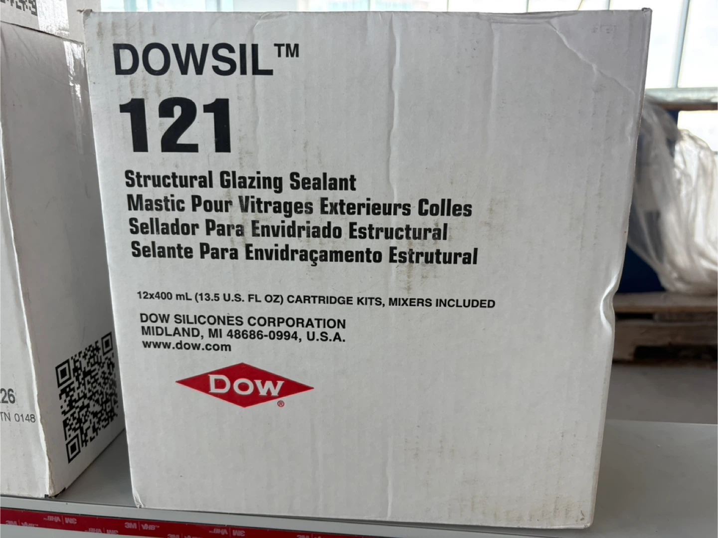 DOWSIL 121 Structural Glazing Sealant - 12x400ml Cartridges - photo 2