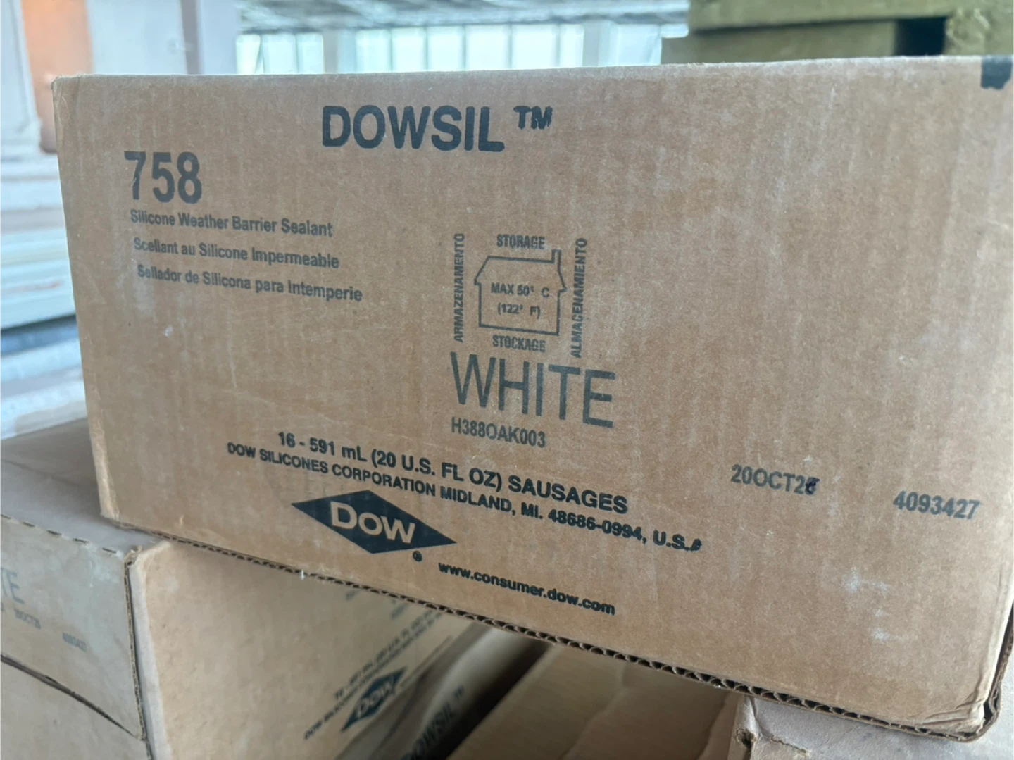 DOWSIL 758 Silicone Weather Barrier Sealant - White - photo 2