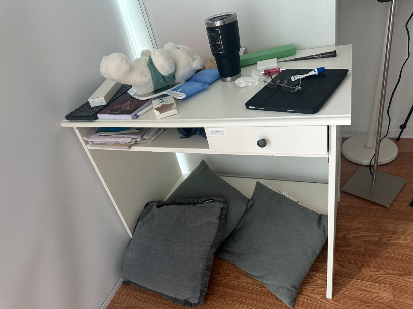 White Compact Desk with Drawer - photo 2