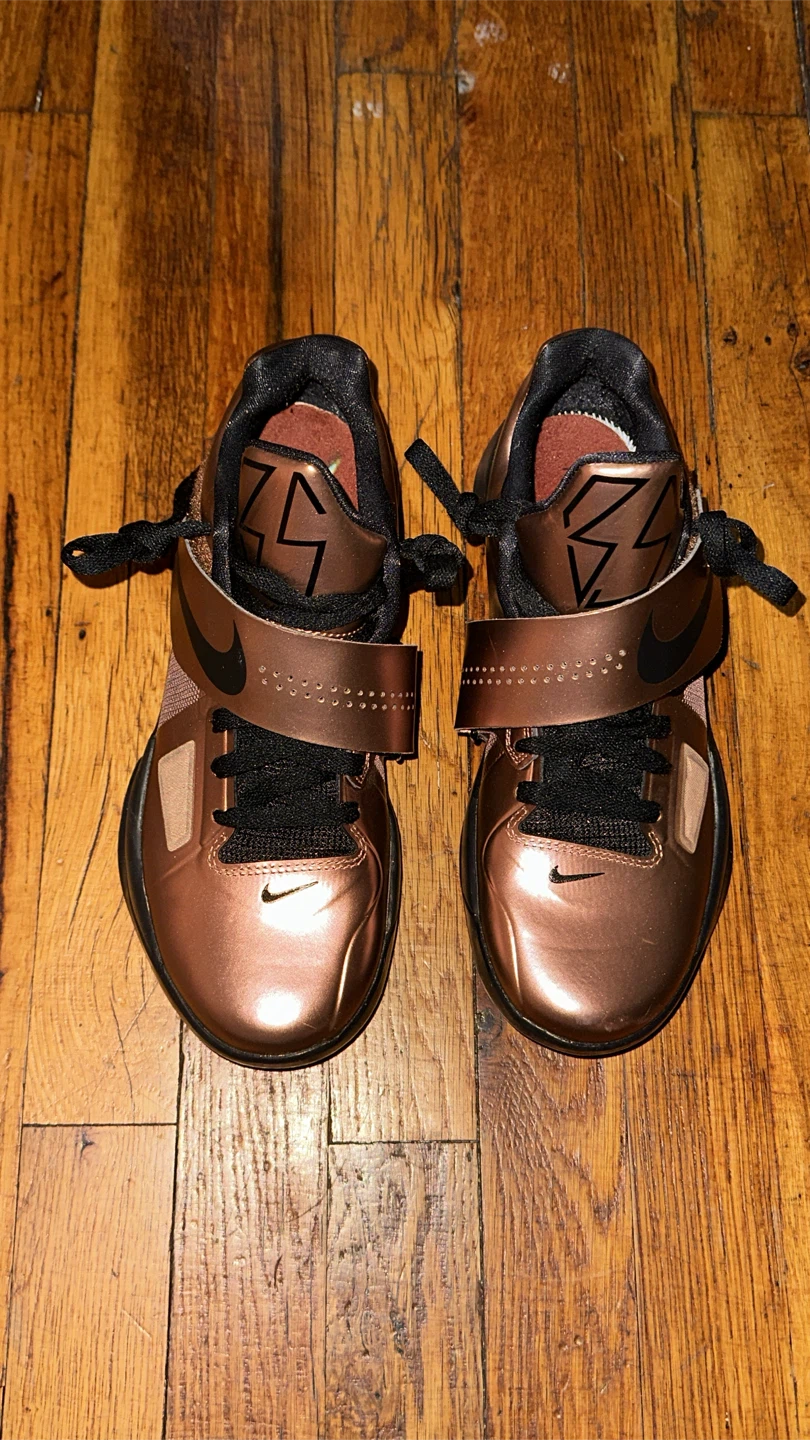 Nike KD 4 “Christmas"  Metallic Copper Shoes