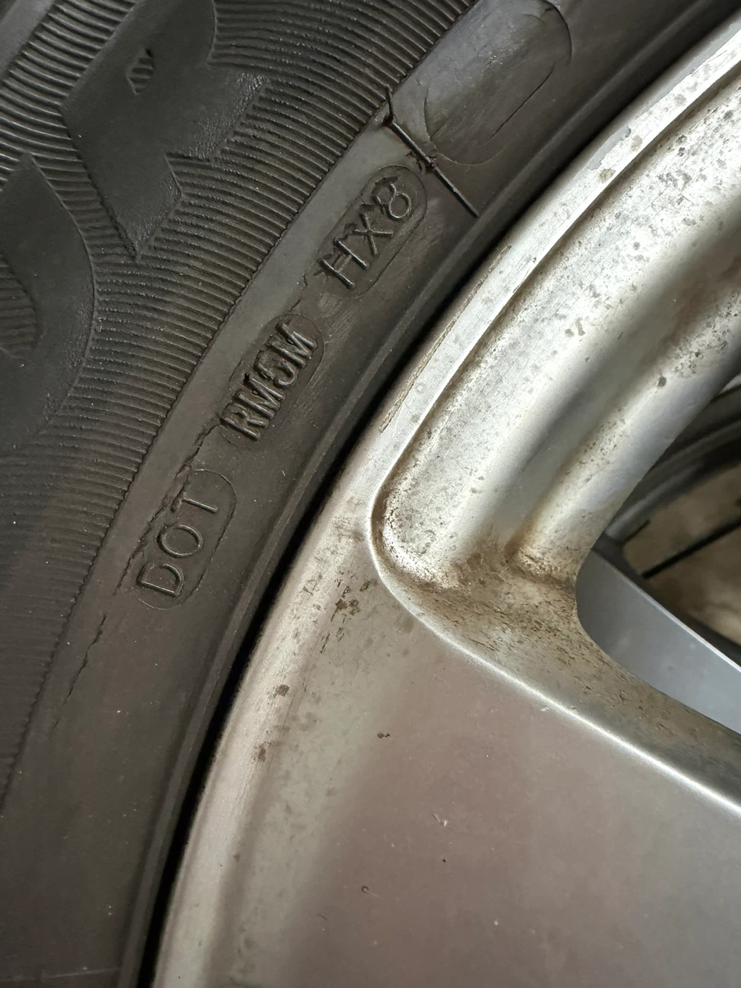 Hercules 215/60R16 Tire with Rim - photo 4
