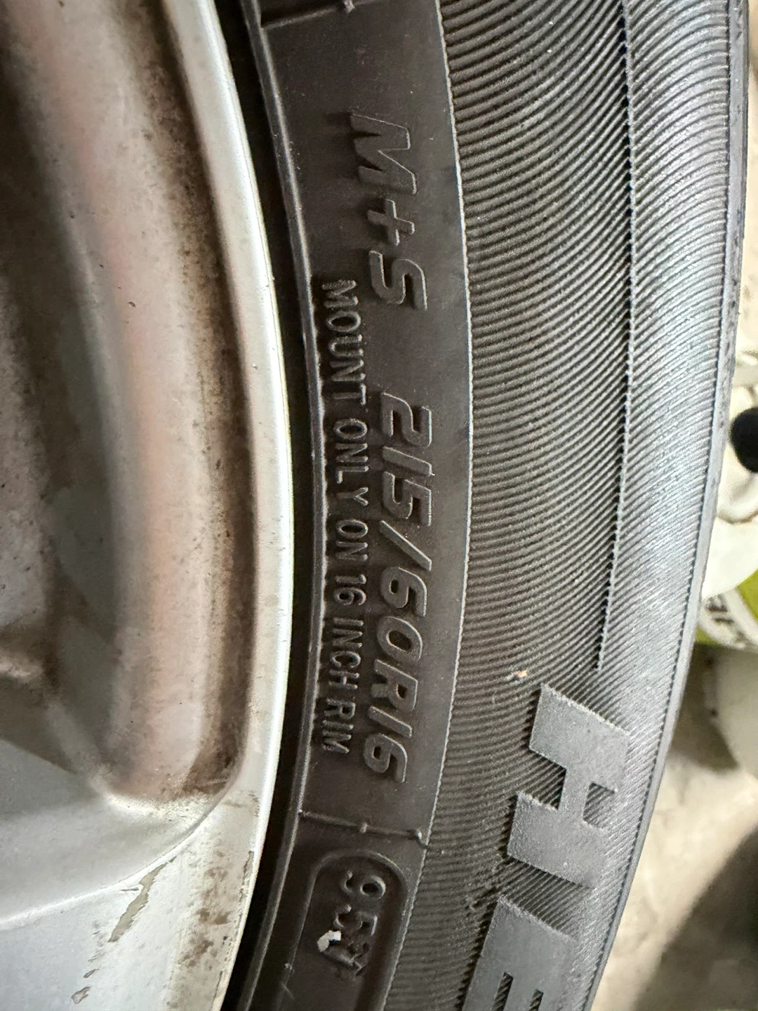 Hercules 215/60R16 Tire with Rim - photo 2