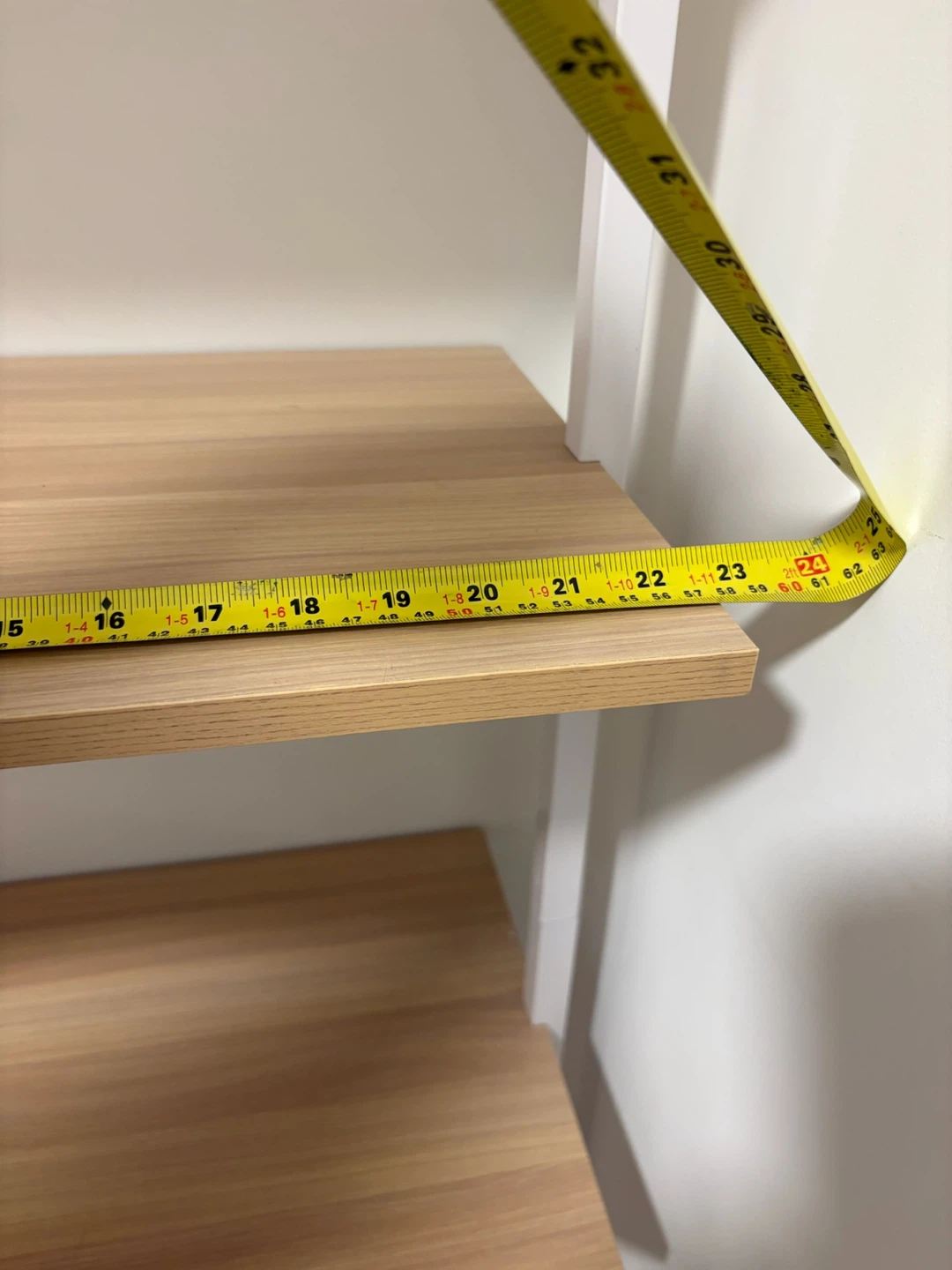 Ladder Bookshelf - photo 2