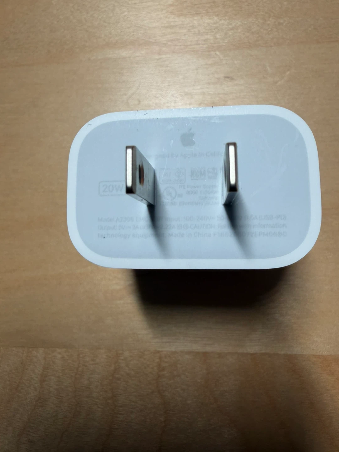 🍎 Apple 20W USB-C Power Adapter — $20 - photo 2