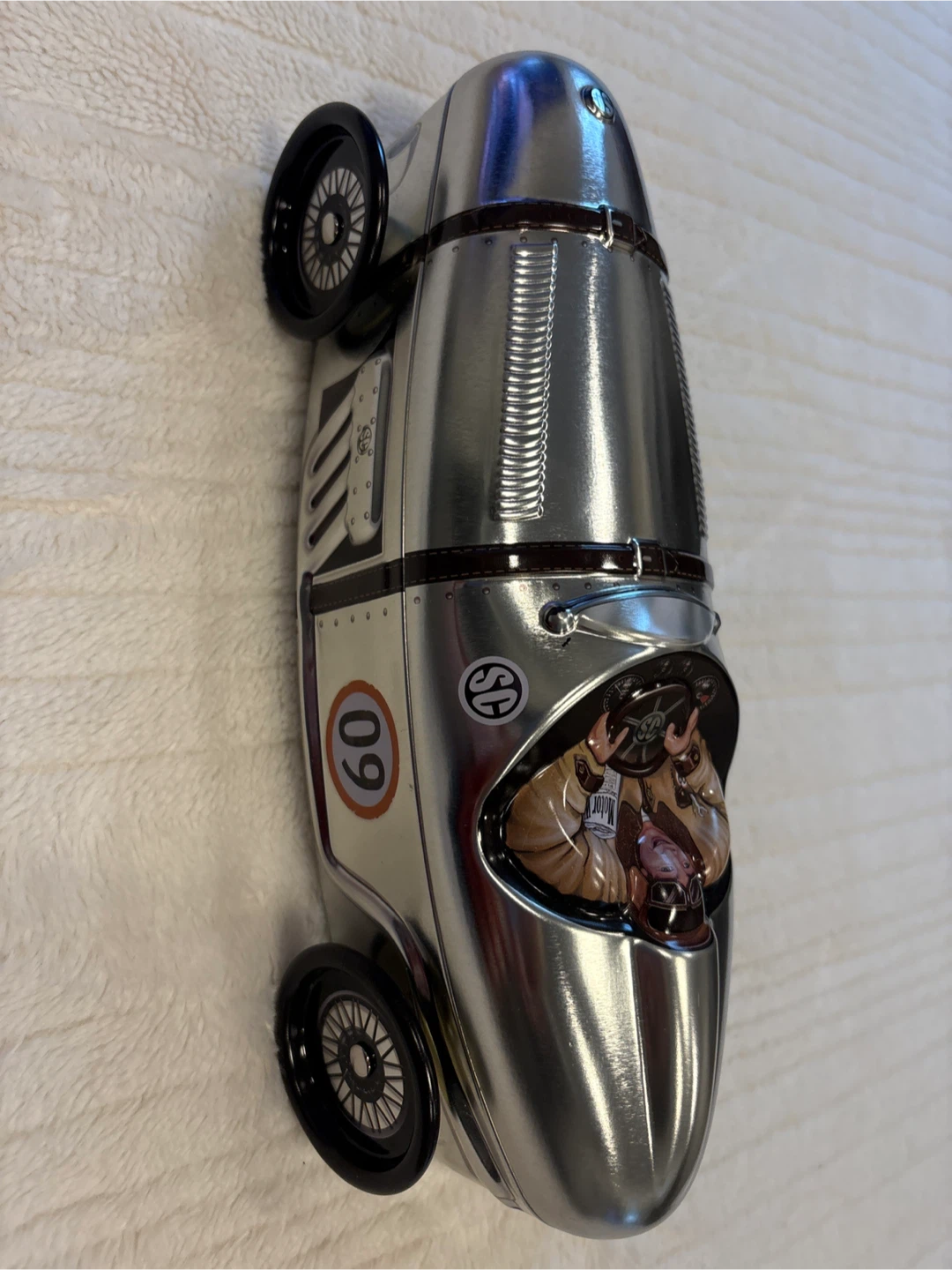Vintage Style Tin Race Car Storage Tin - photo 2