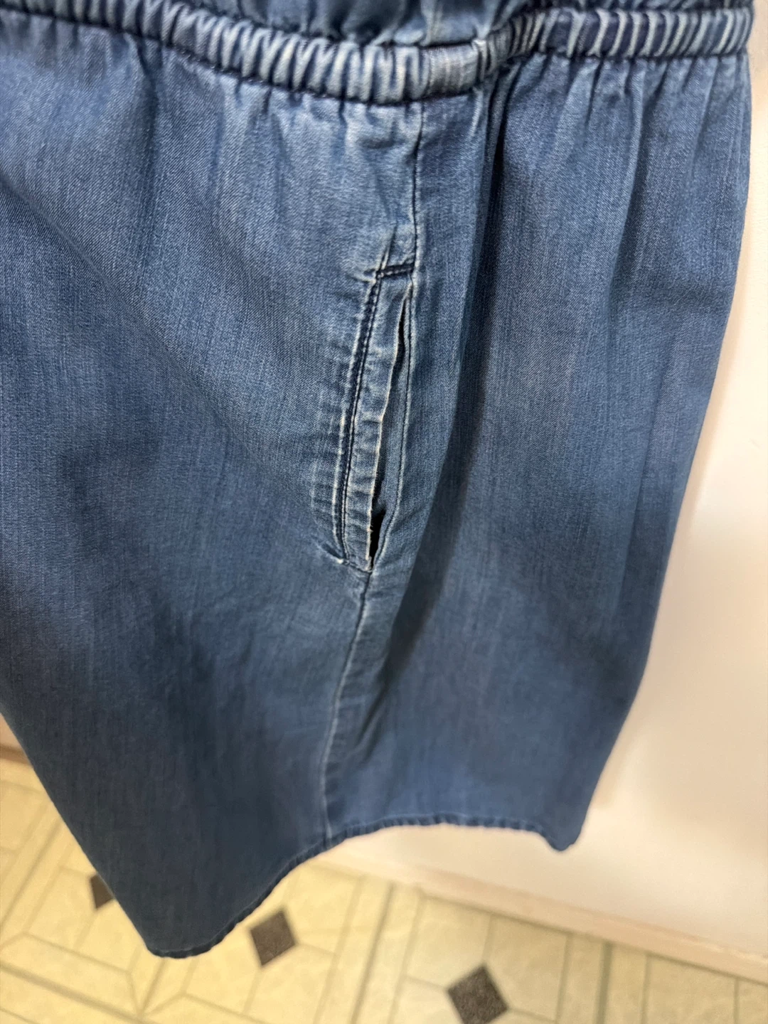 Guess Sleeveless Denim Dress - Size L - photo 5