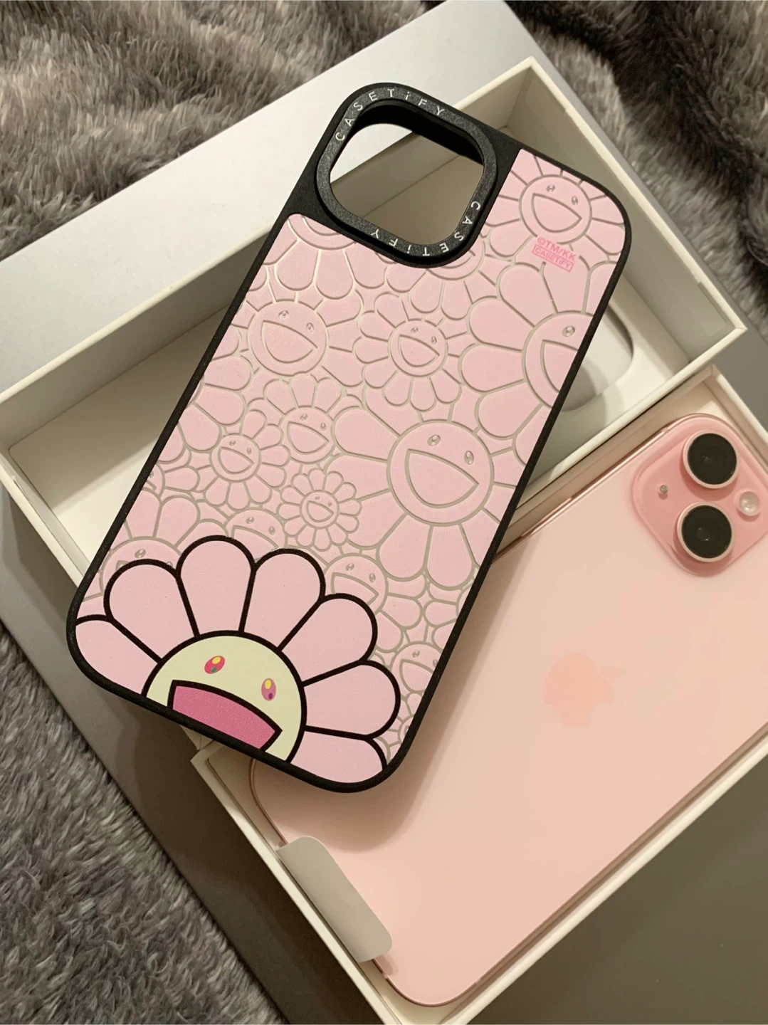 BRAND NEW iPhone 15 Pink 256GB - 100% Battery - photo 3
