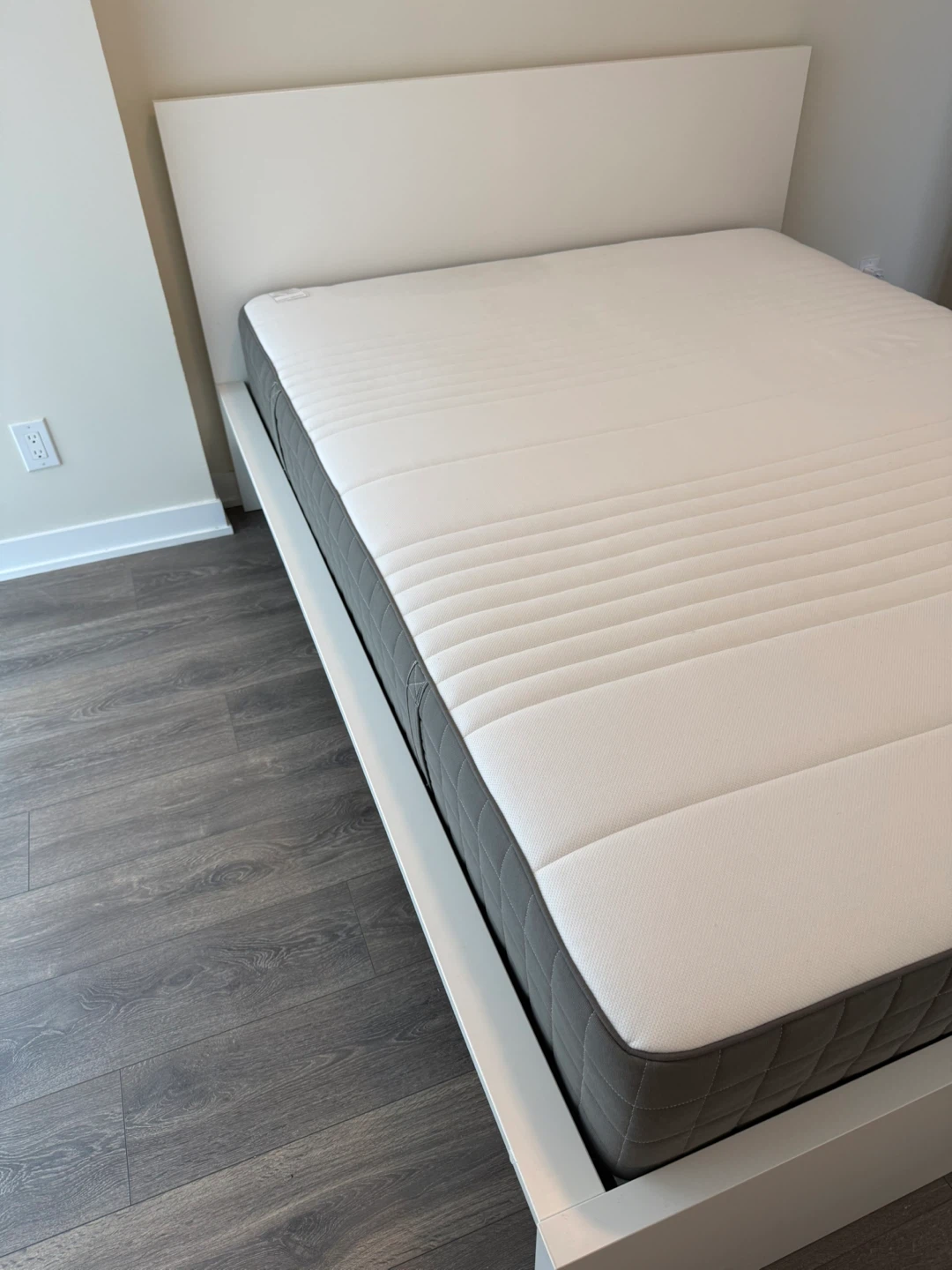 IKEA Queen size bed frame - photo 2