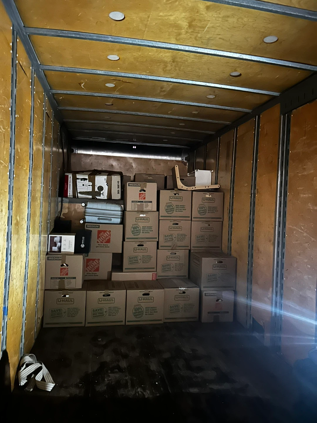 Moving Boxes and Furniture - photo 5