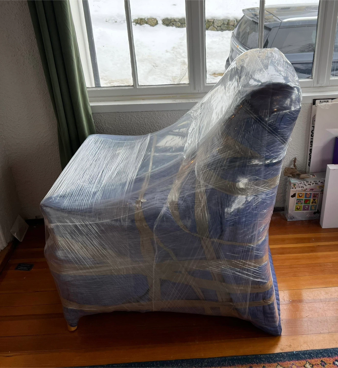 Moving Boxes and Furniture - photo 3