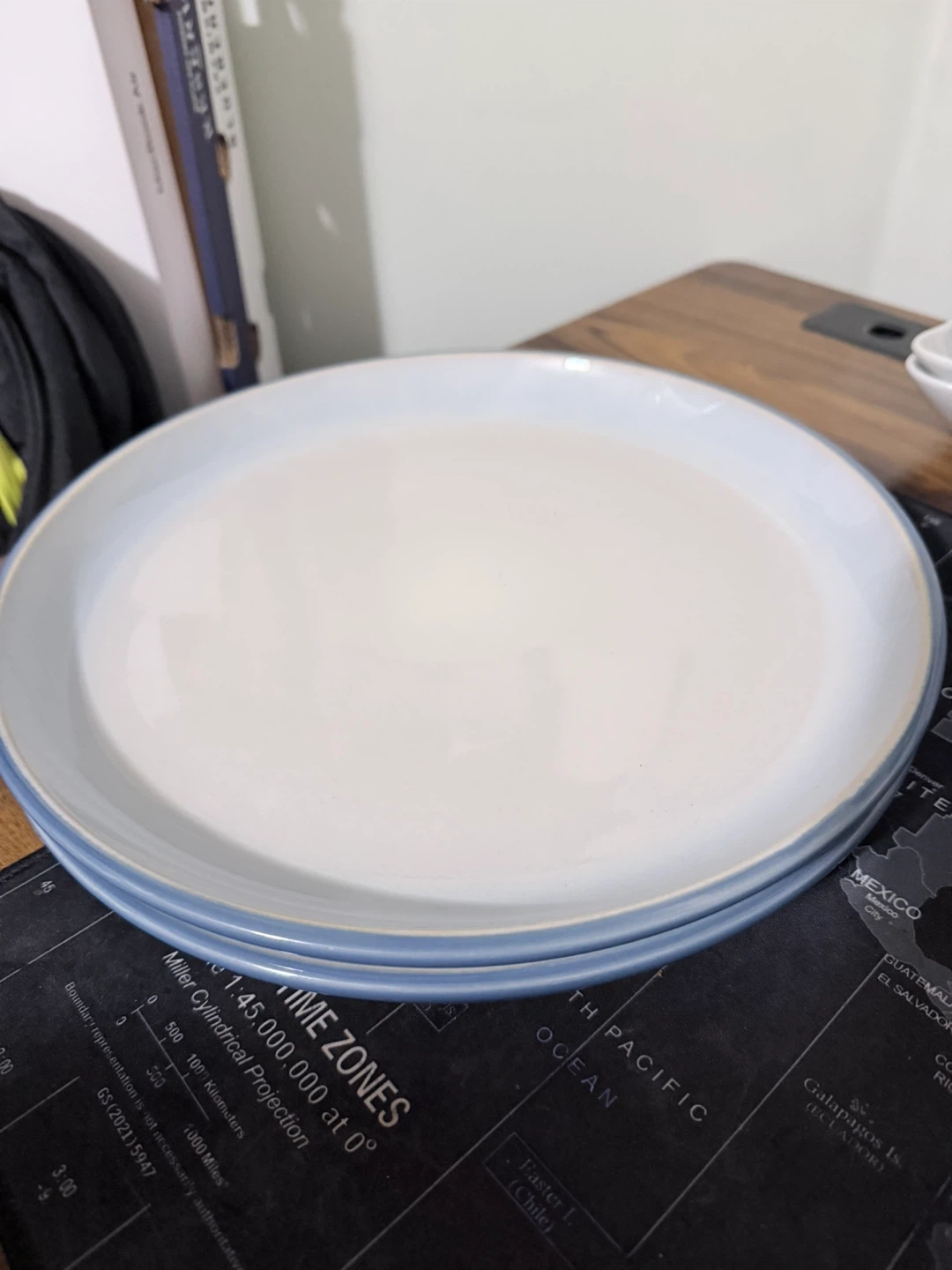 Blue and White Dinnerware Set - photo 3