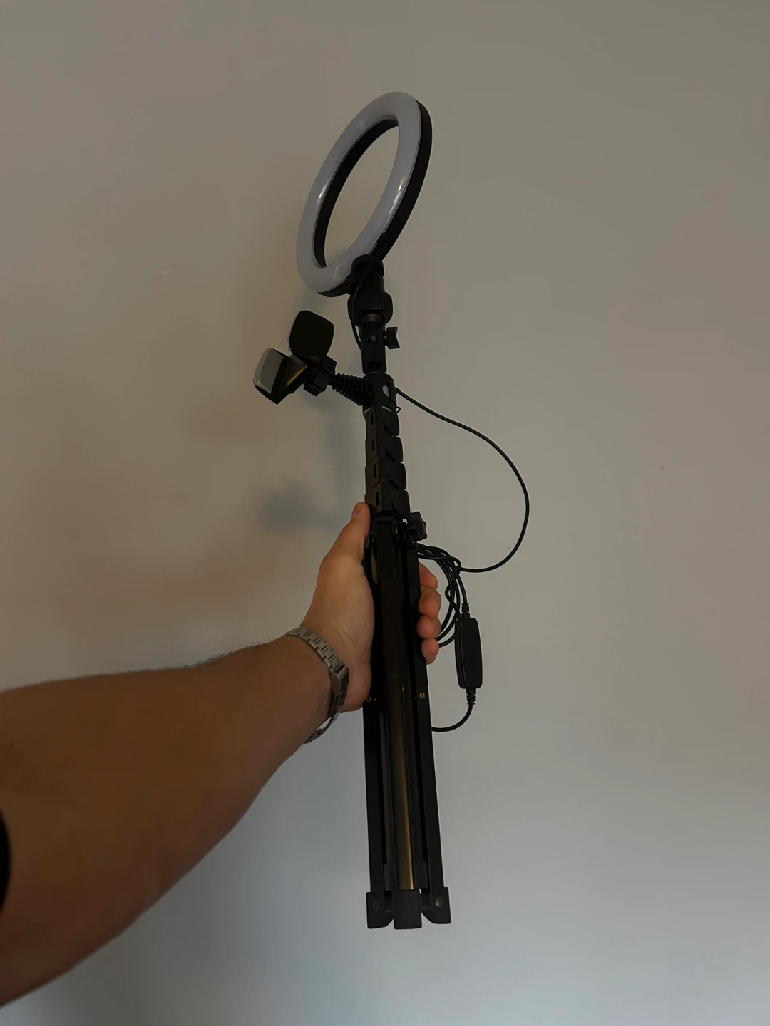 FREE DELIVERY - Ring Light with Tripod Stand. - photo 2