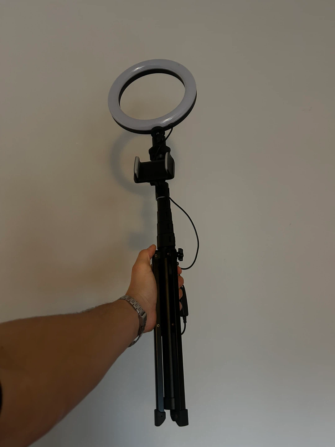 FREE DELIVERY - Ring Light with Tripod Stand.
