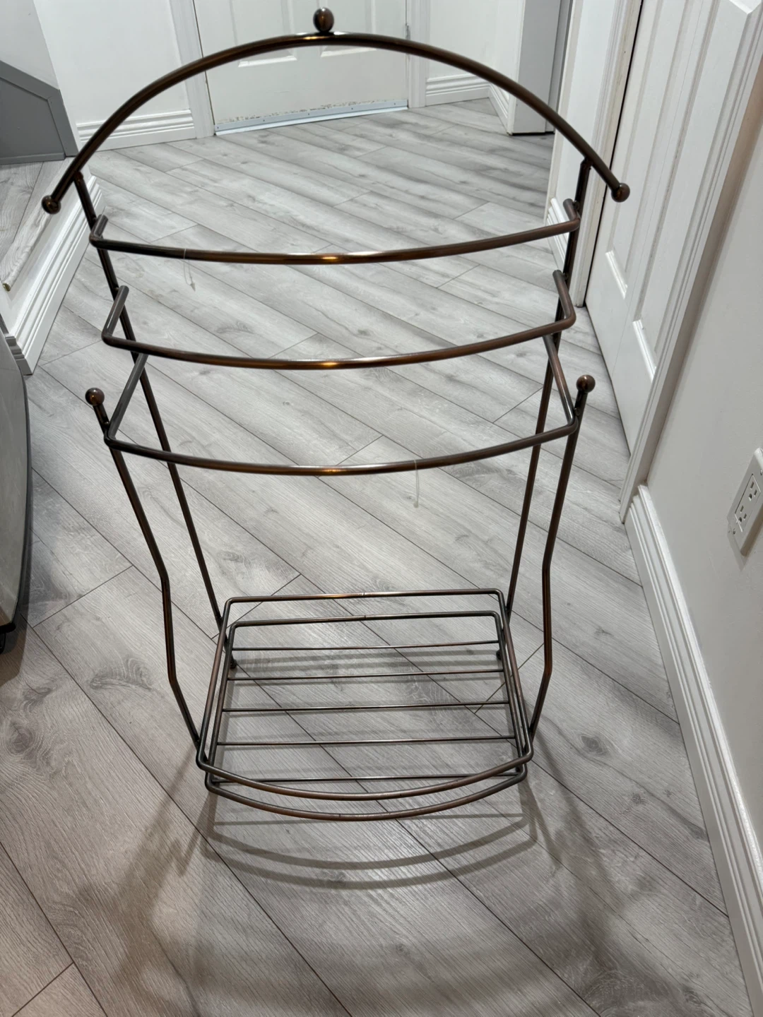Metal Towel Rack