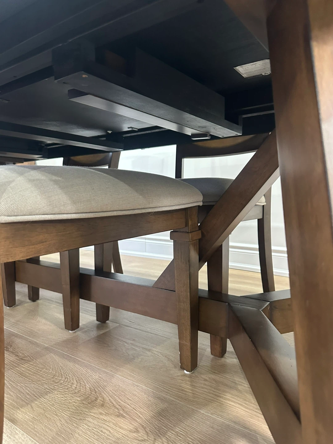 9-piece Extendable Dining Table set brookwood - photo 5