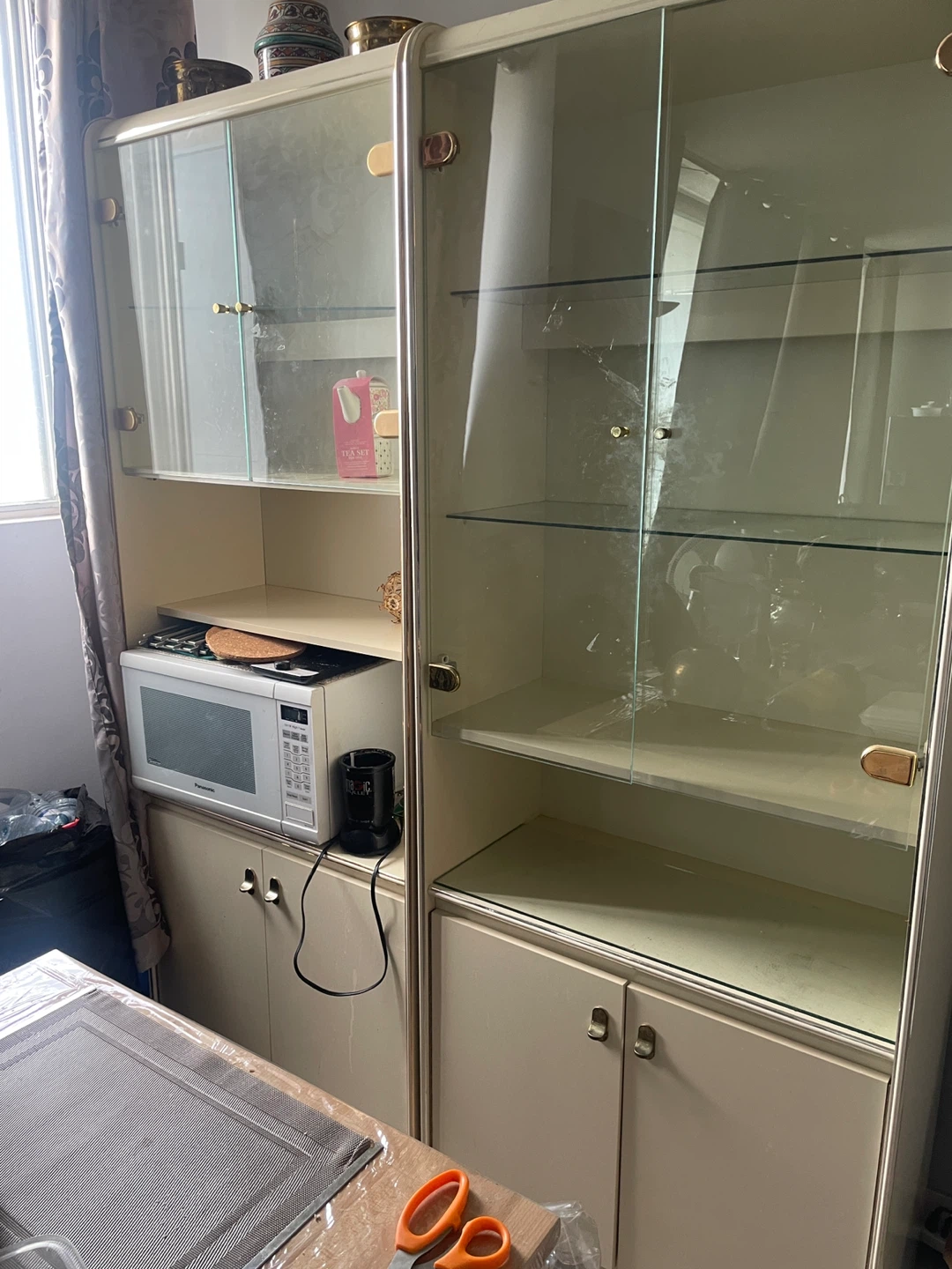 Glass Display Cabinet with Shelves and Storage