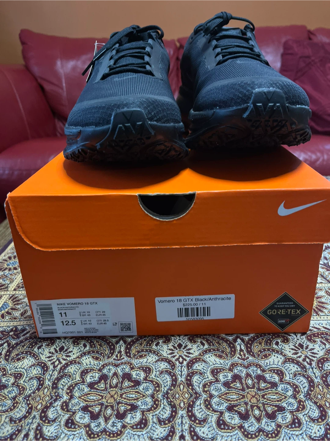 Nike Vomero 18 GTX Black Running Shoes Men's 11 New - photo 3