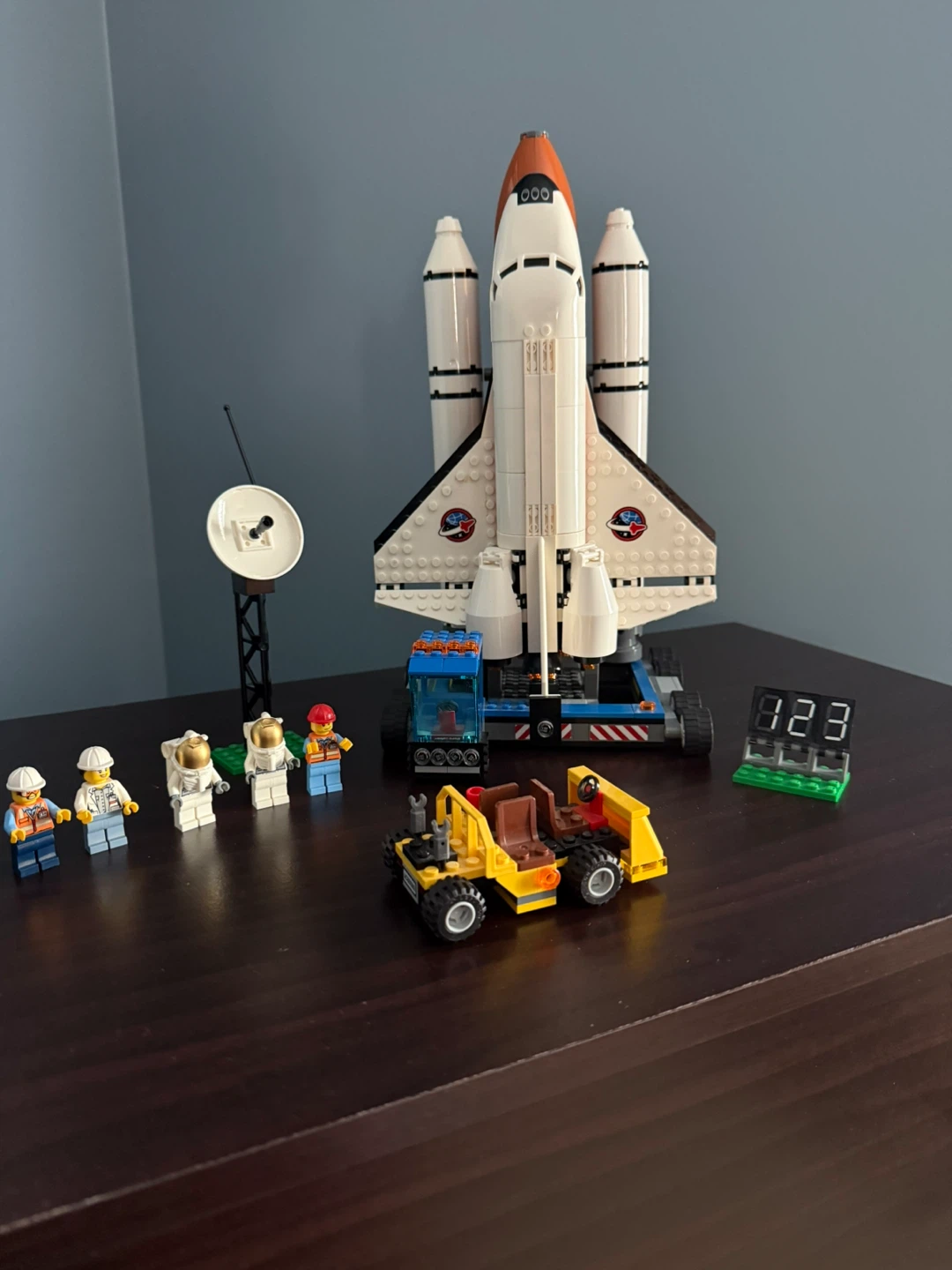 LEGO City Spaceport 60080 Building Toy Set - photo 2