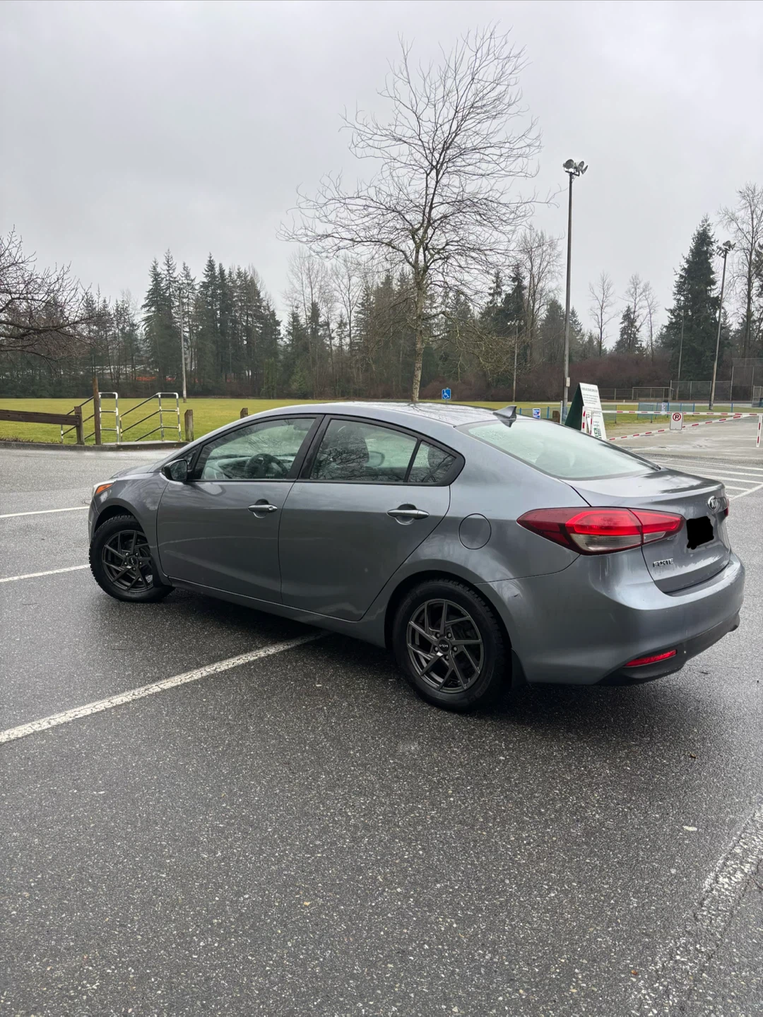 2018 Kia Forte LX 170,000 Kms - photo 3