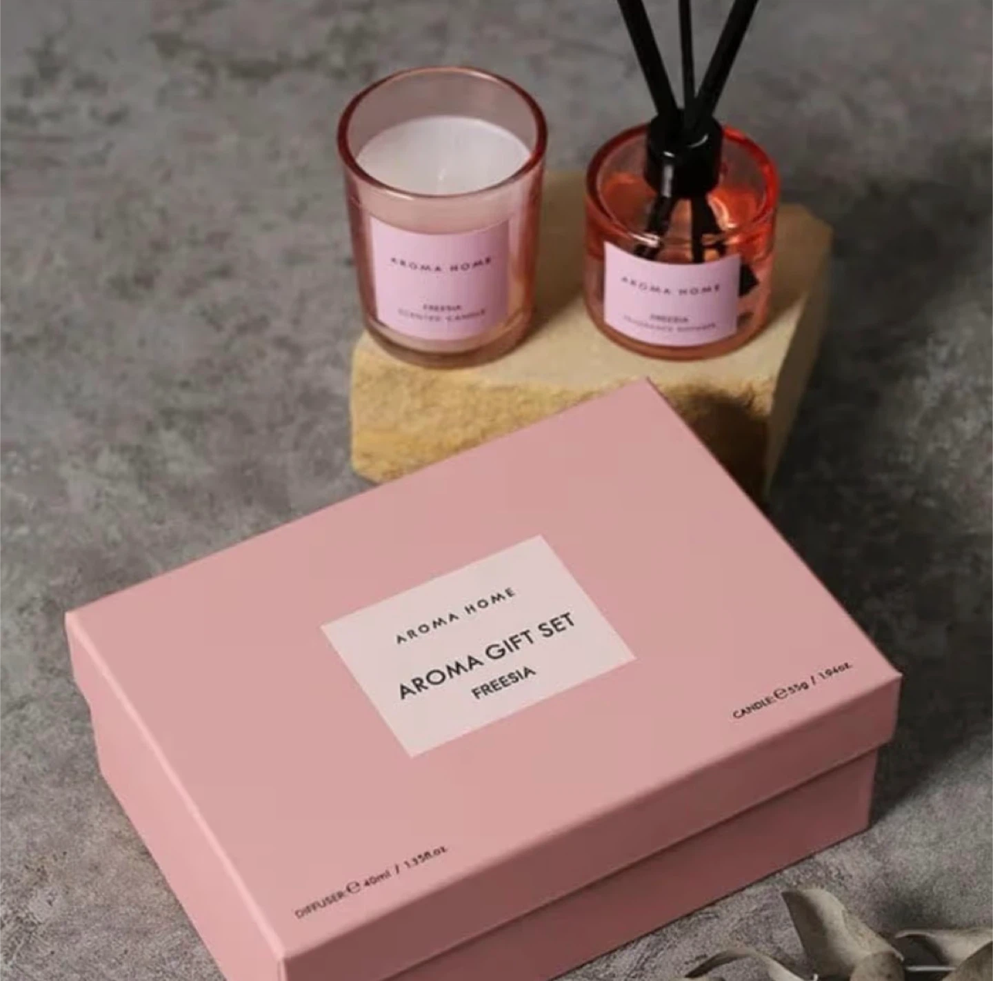 Aroma Home Freesia Scented Candle & Diffuser Gift Set - photo 4